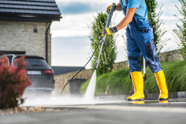 Fence Pressure Washing in Castle Rock, WA